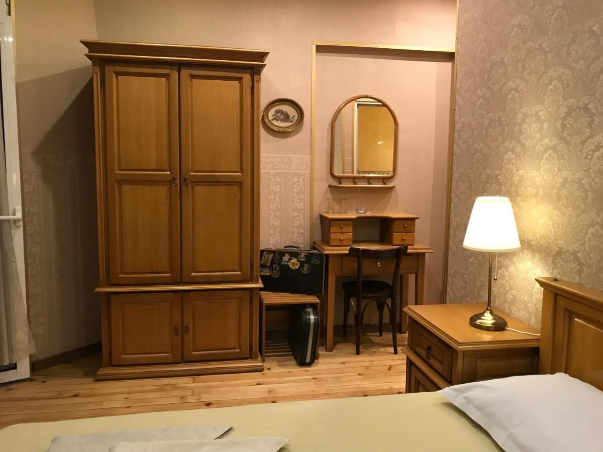 Отель Pop Bogomil family hotel София-4