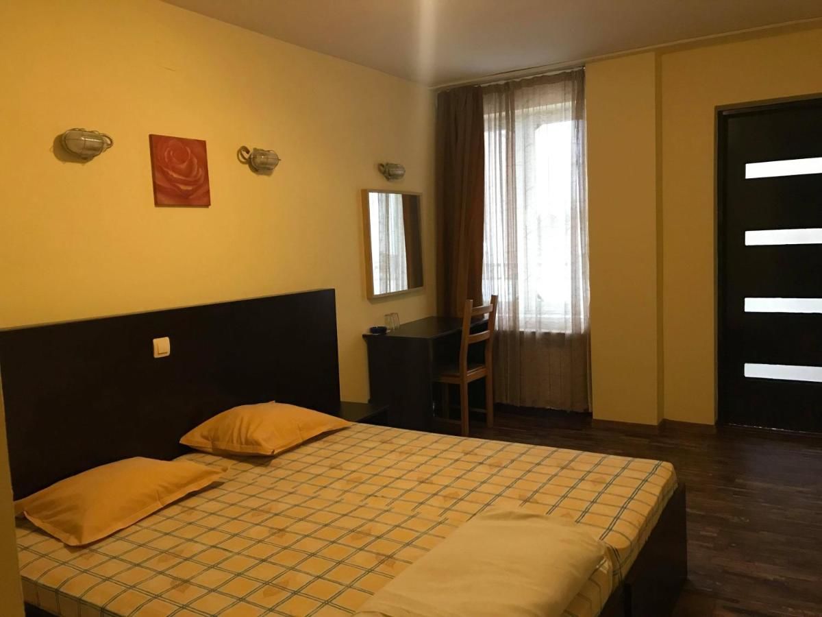 Отель Pop Bogomil family hotel София-16