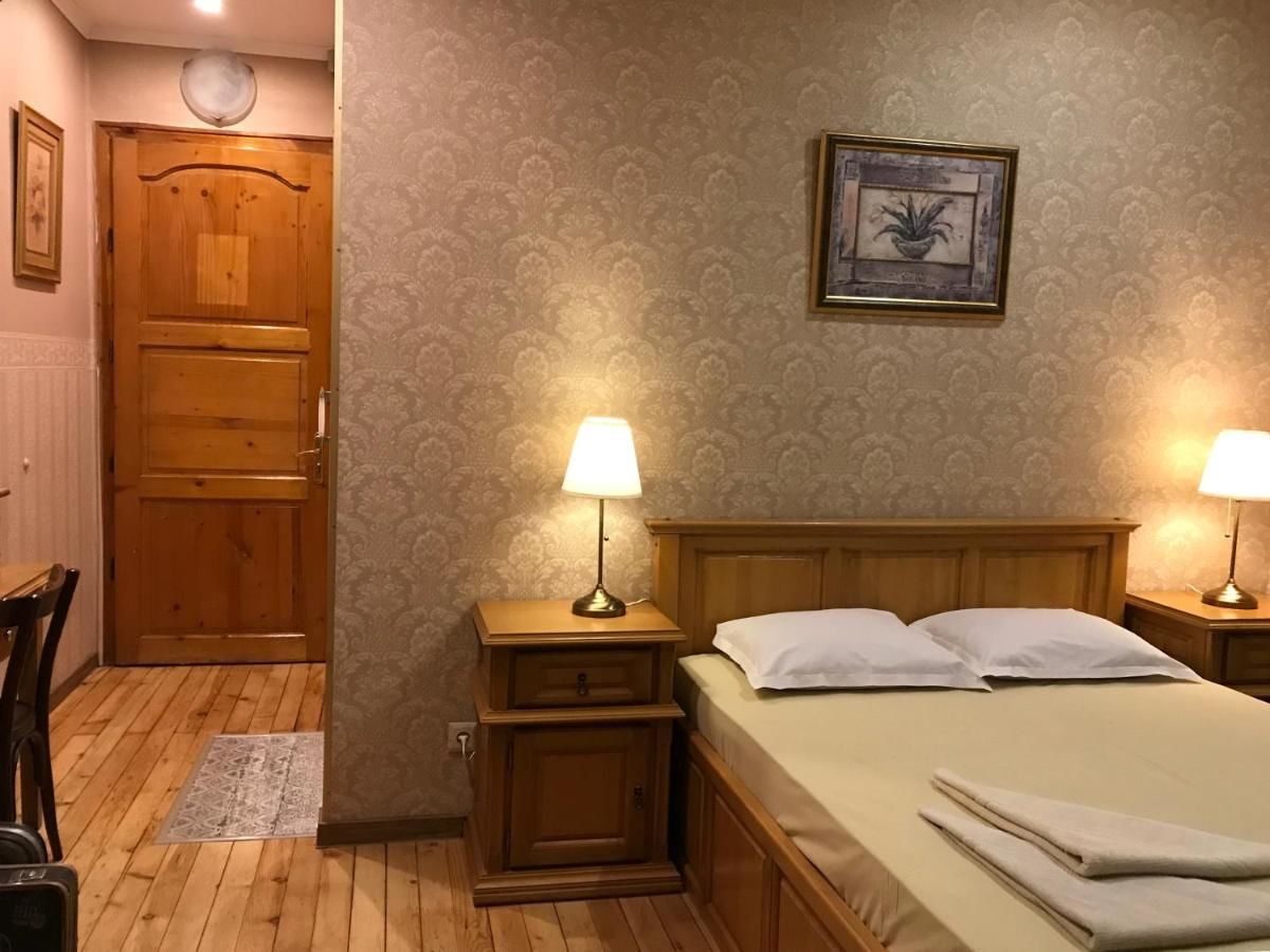 Отель Pop Bogomil family hotel София-10